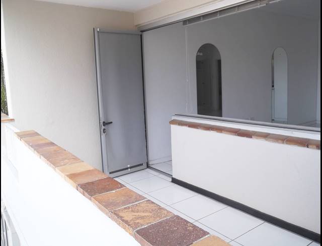 1 bed property to rent in TAMBOERSKLOOF